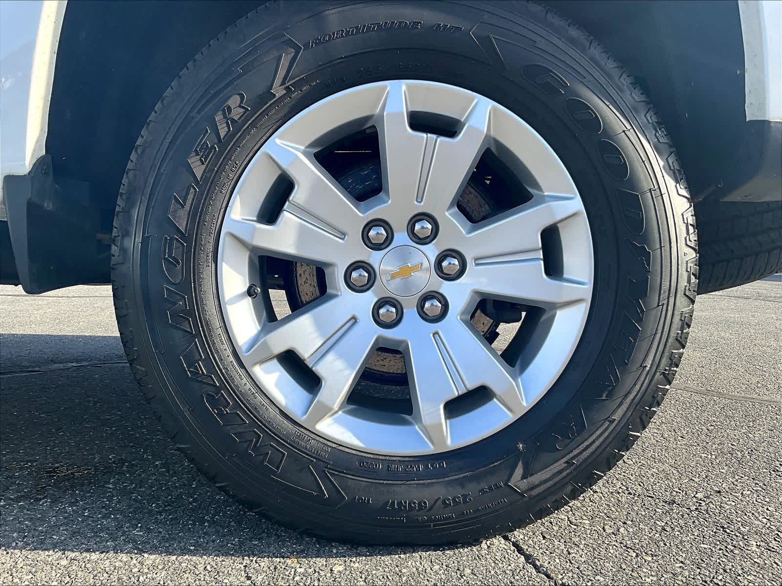 2021 Chevrolet Colorado 4WD LT - Photo 7