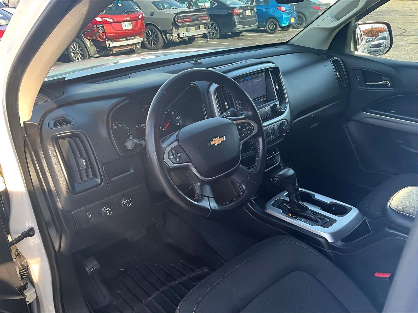 2021 Chevrolet Colorado 4WD LT - Photo 8