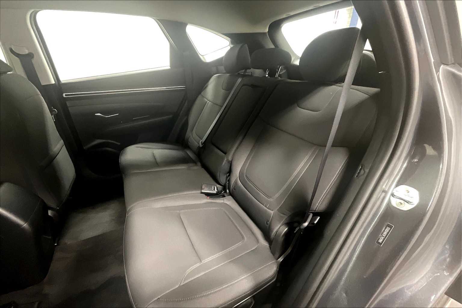 2022 Hyundai Tucson SE - Photo 15