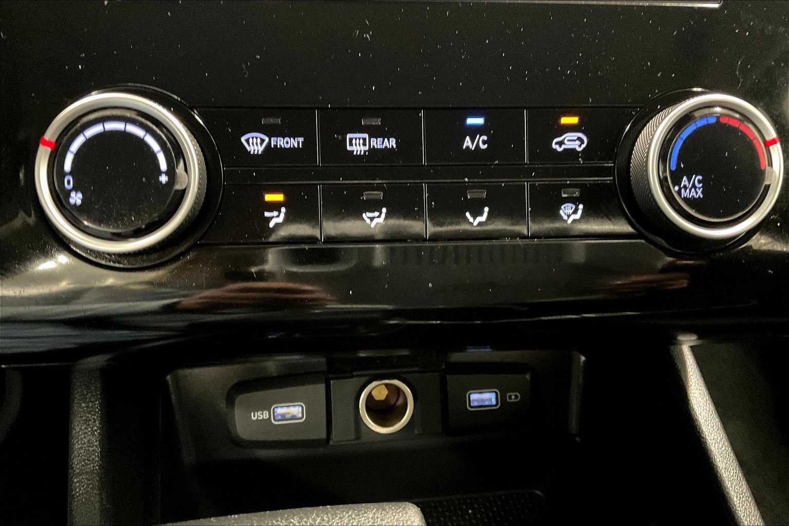 2022 Hyundai Tucson SE - Photo 26