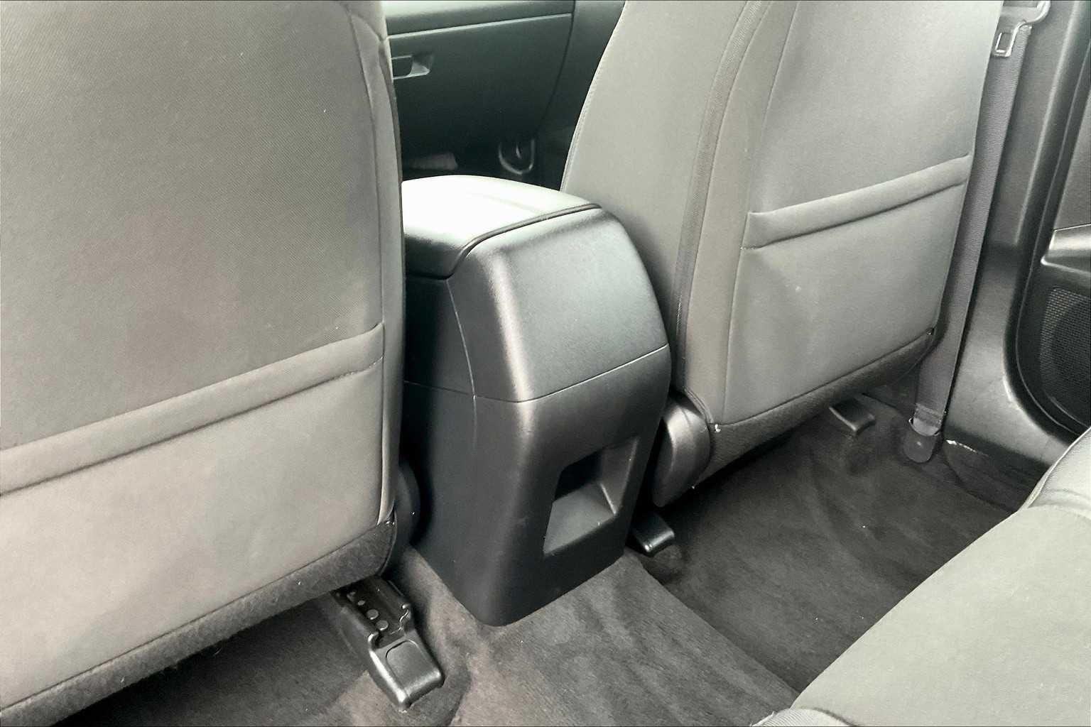 2022 Hyundai Tucson SE - Photo 27