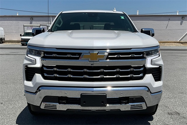 2023 Chevrolet Silverado 1500 LTZ - Photo 4