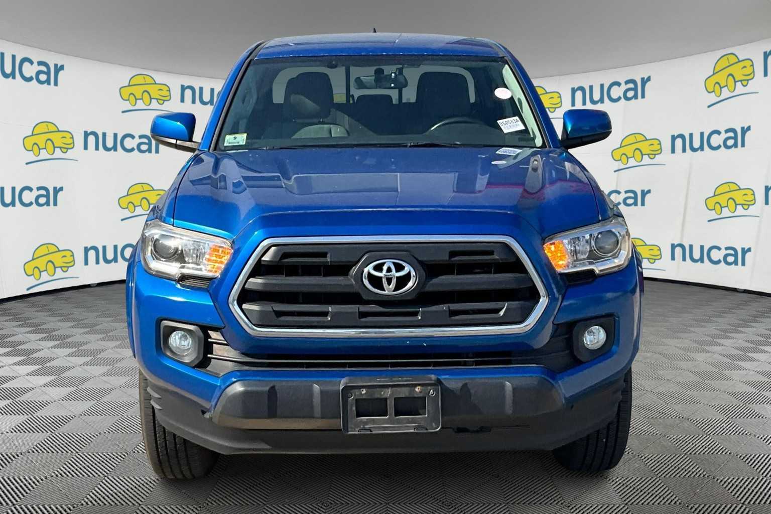 2016 Toyota Tacoma SR5 - Photo 2