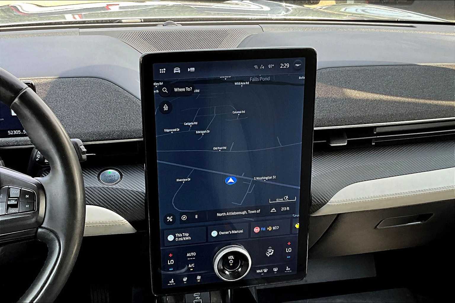 2021 Ford Mustang Mach-E Premium - Photo 18