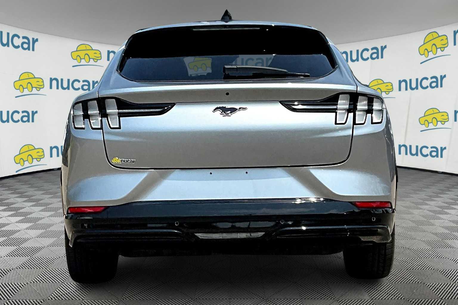 2021 Ford Mustang Mach-E Premium - Photo 5