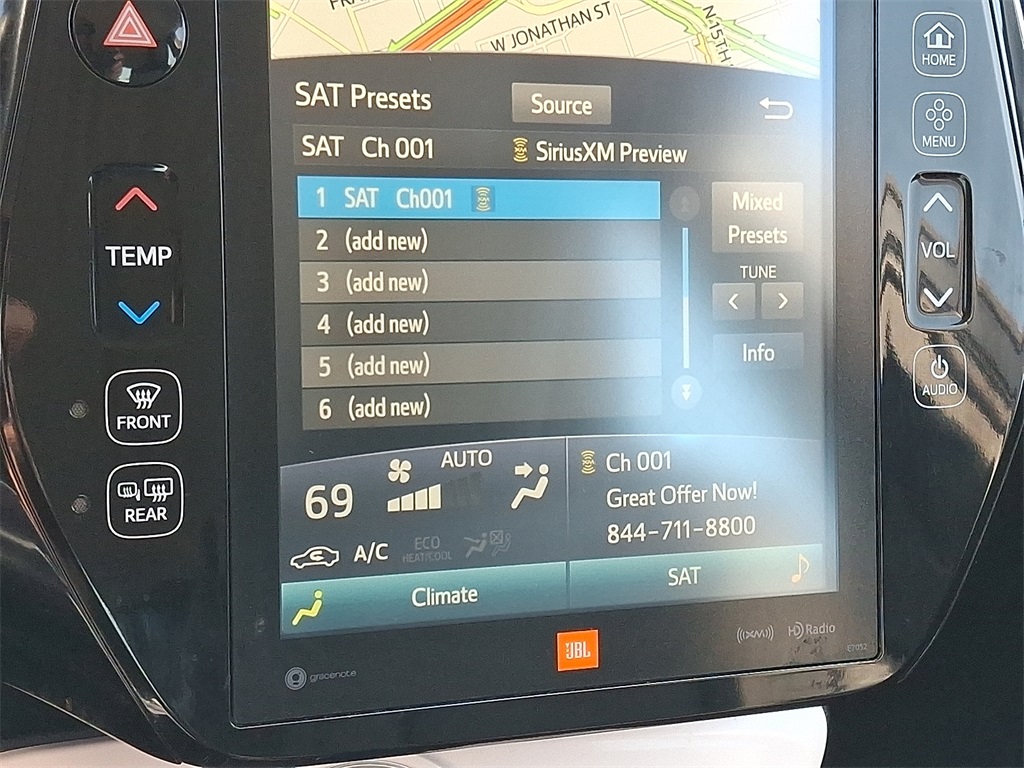 2017 Toyota Prius Prime HYBRID - Photo 17