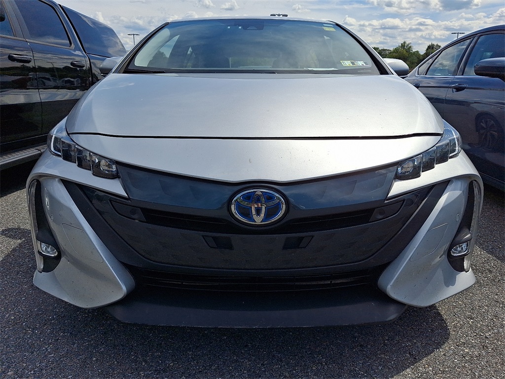 2017 Toyota Prius Prime HYBRID - Photo 2