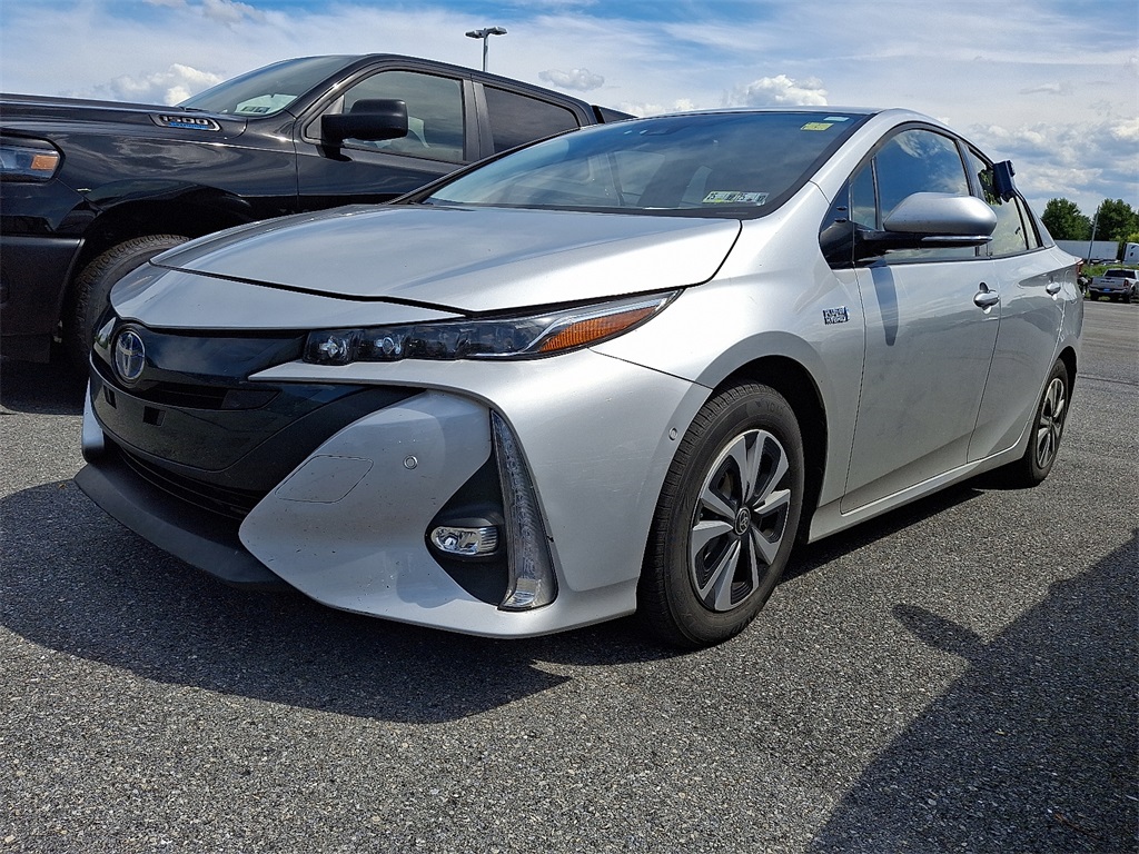2017 Toyota Prius Prime HYBRID - Photo 3