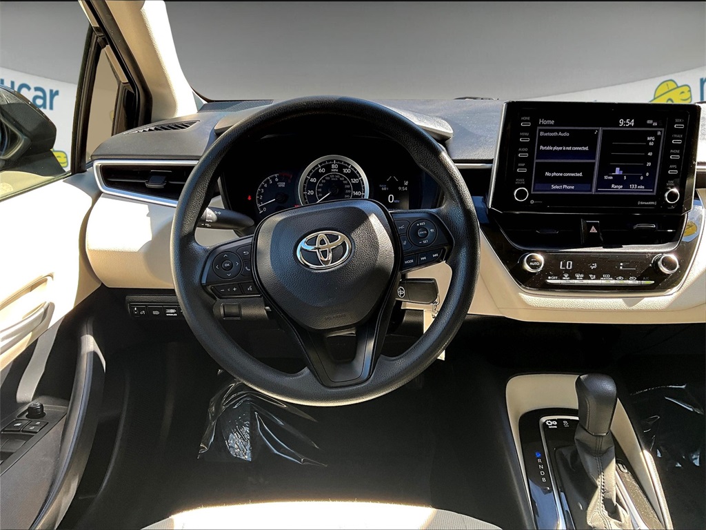 2021 Toyota Corolla LE - Photo 18