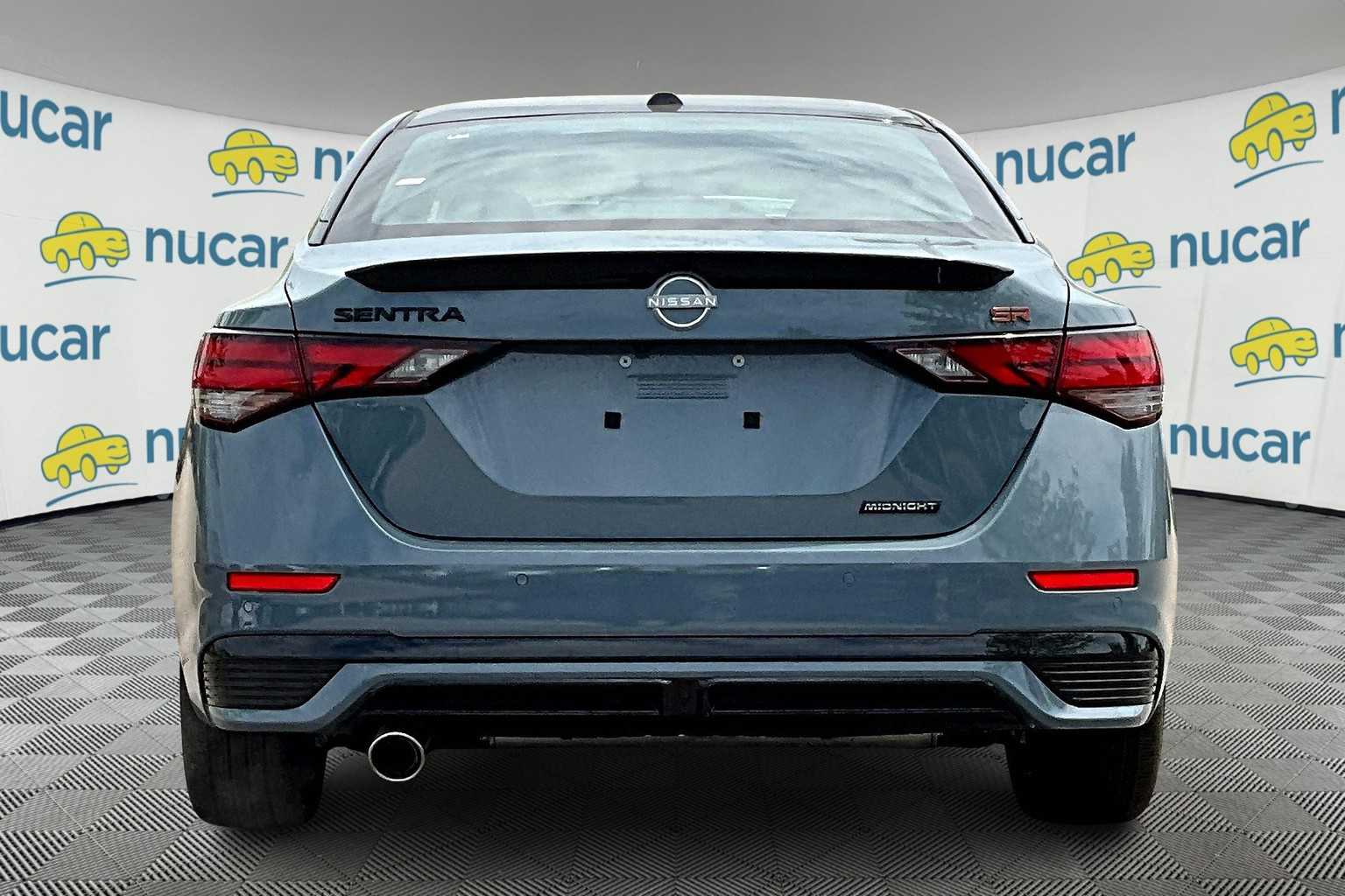 2025 Nissan Sentra SR - Photo 6
