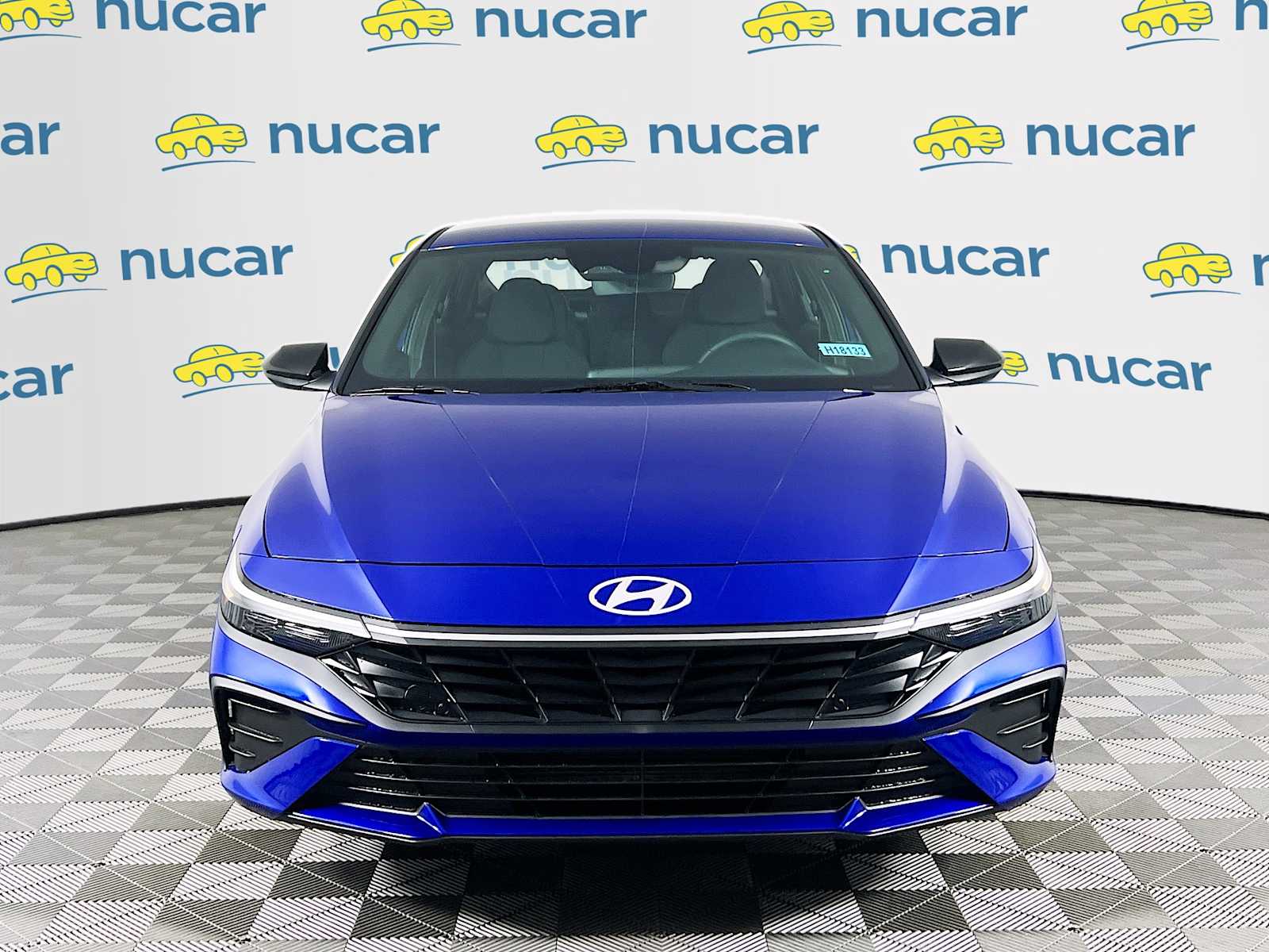 2025 Hyundai Elantra SEL Sport - Photo 2