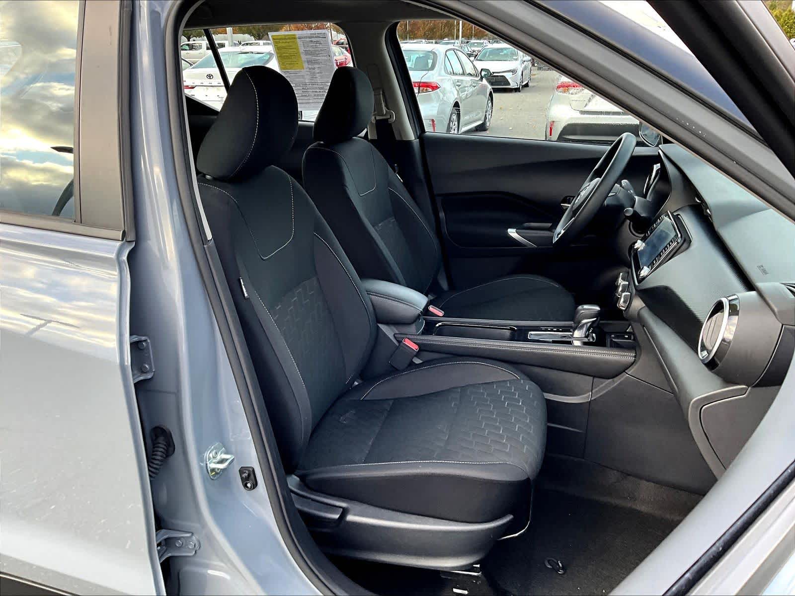 2024 Nissan Kicks SV - Photo 11