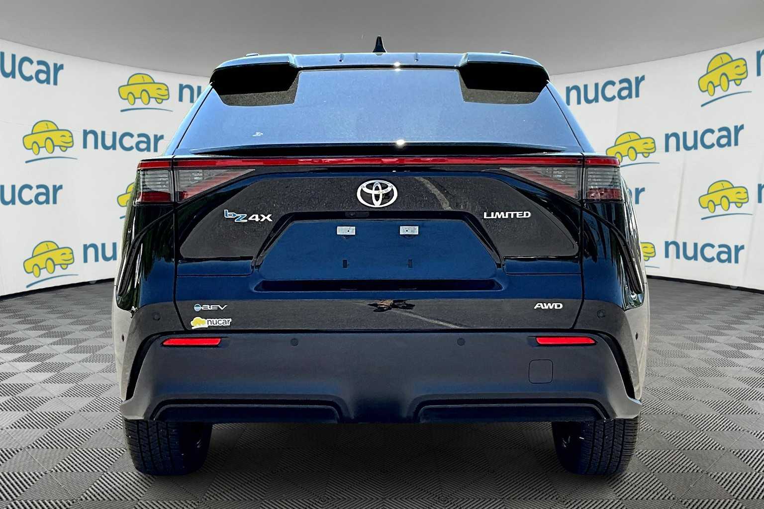2024 Toyota bZ4X Limited - Photo 5