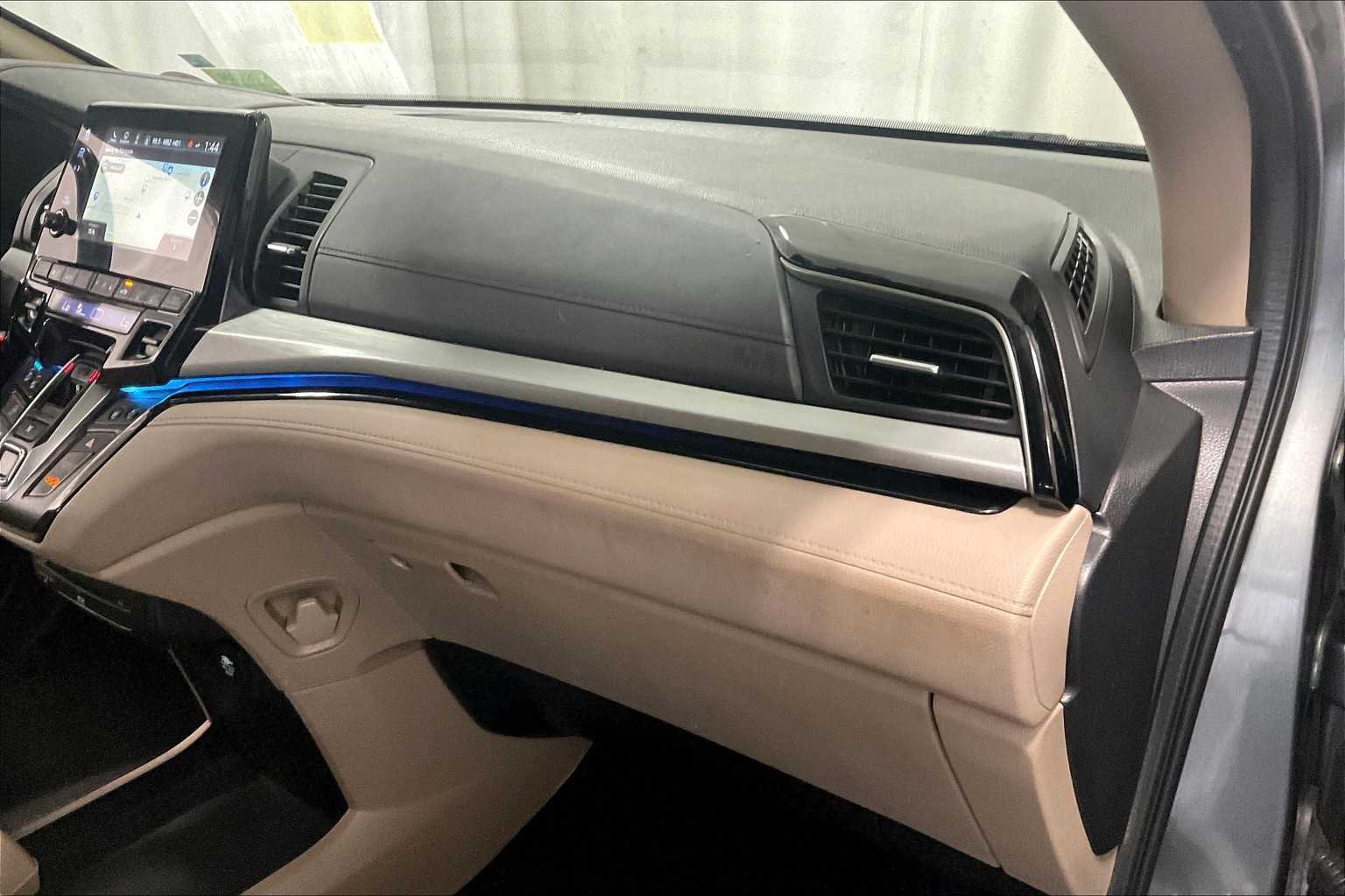 2018 Honda Odyssey Elite - Photo 13