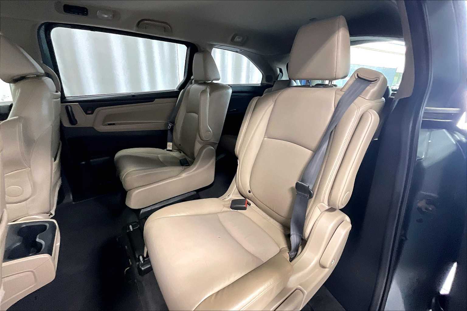 2018 Honda Odyssey Elite - Photo 15