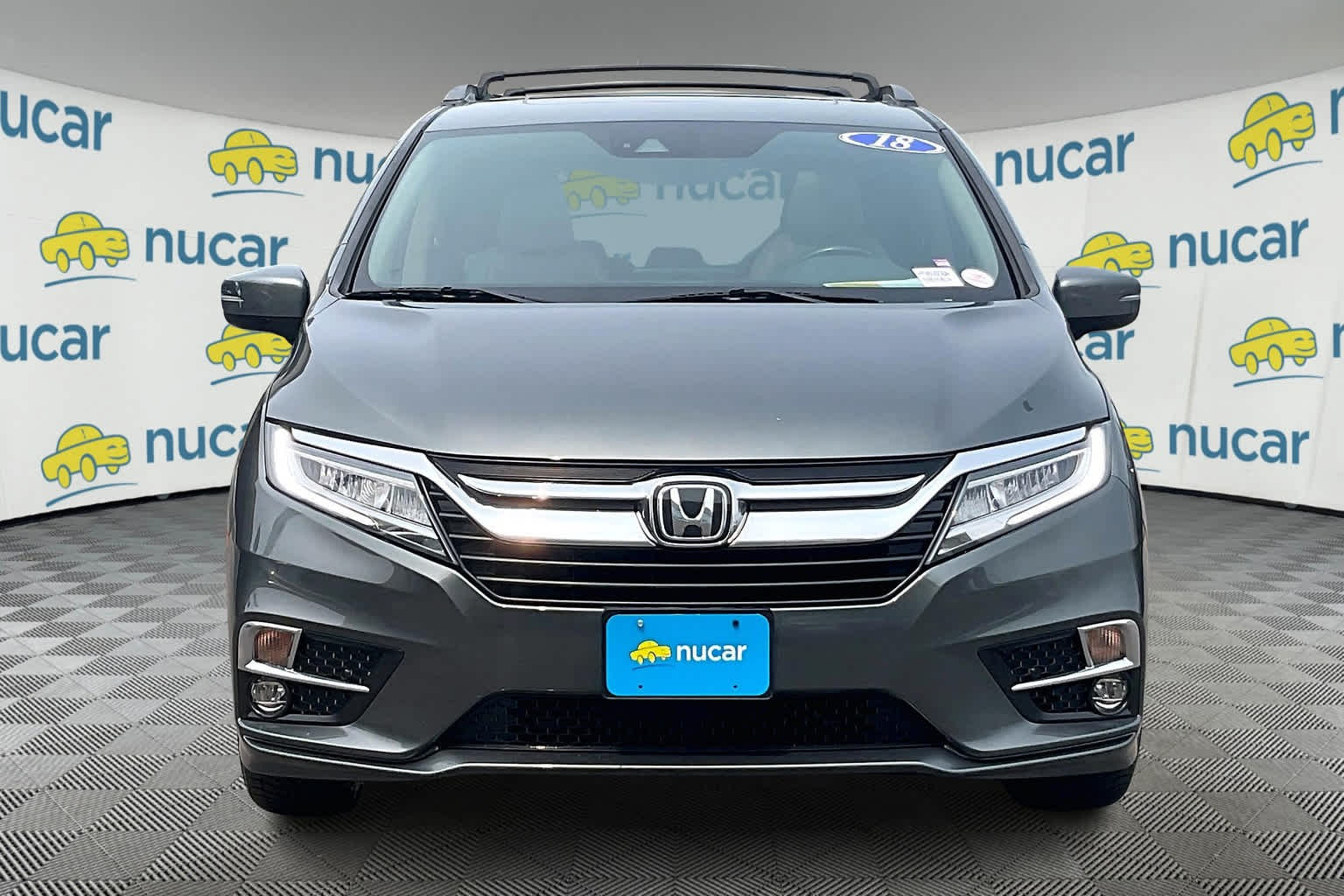 2018 Honda Odyssey Elite - Photo 2