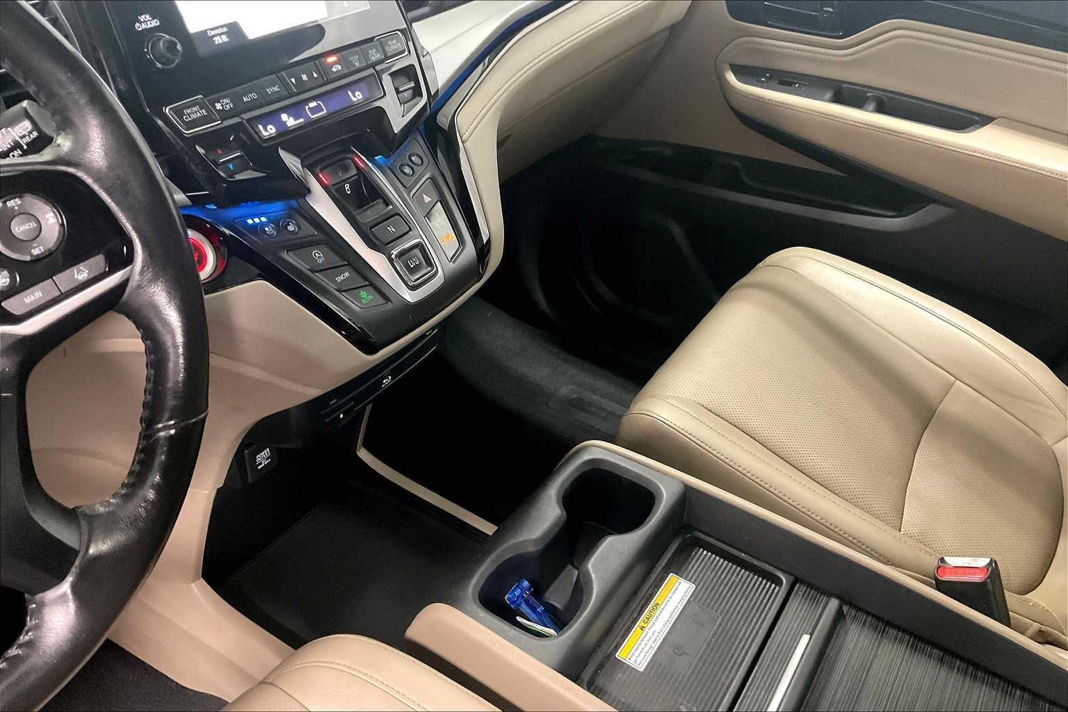 2018 Honda Odyssey Elite - Photo 21