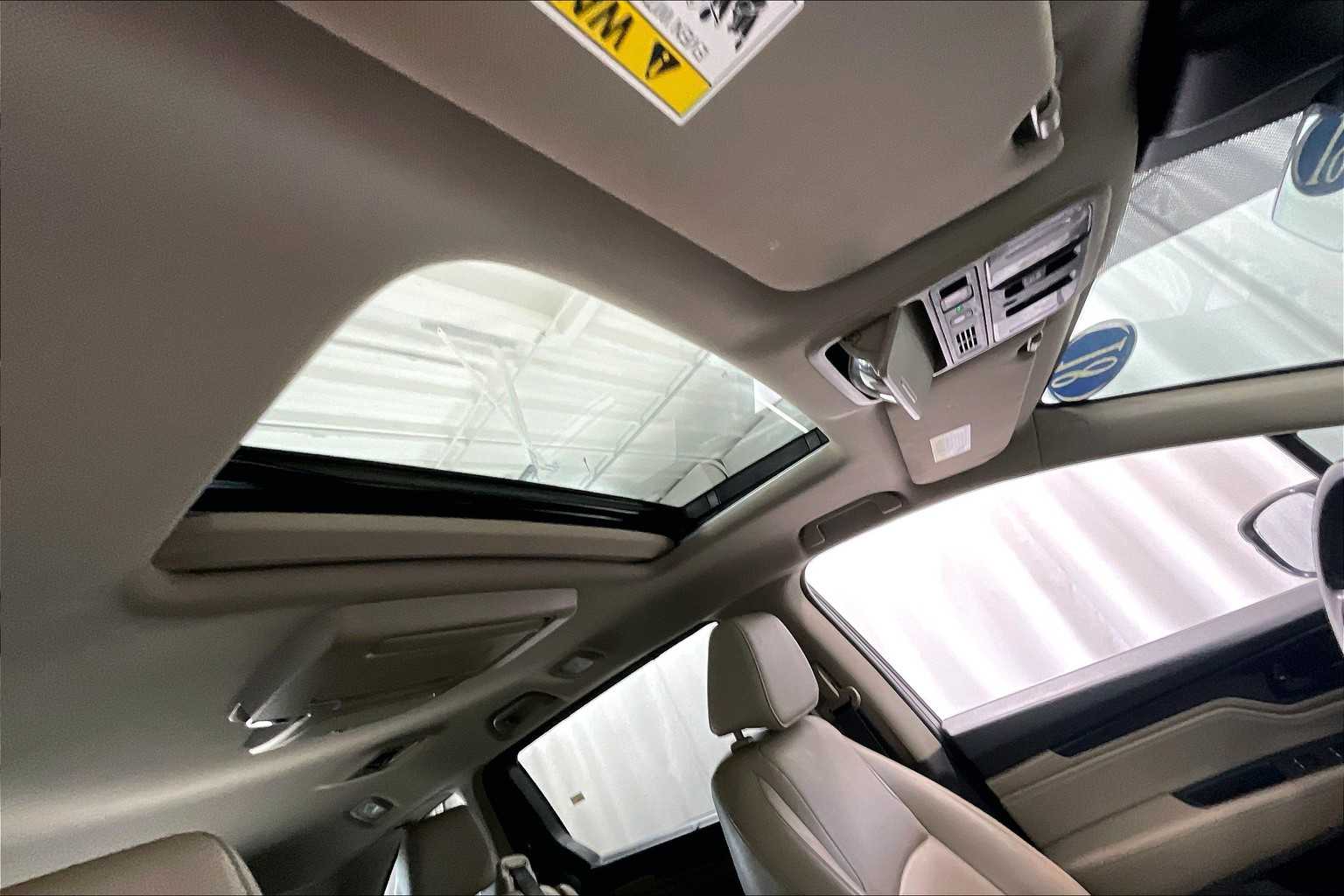 2018 Honda Odyssey Elite - Photo 23