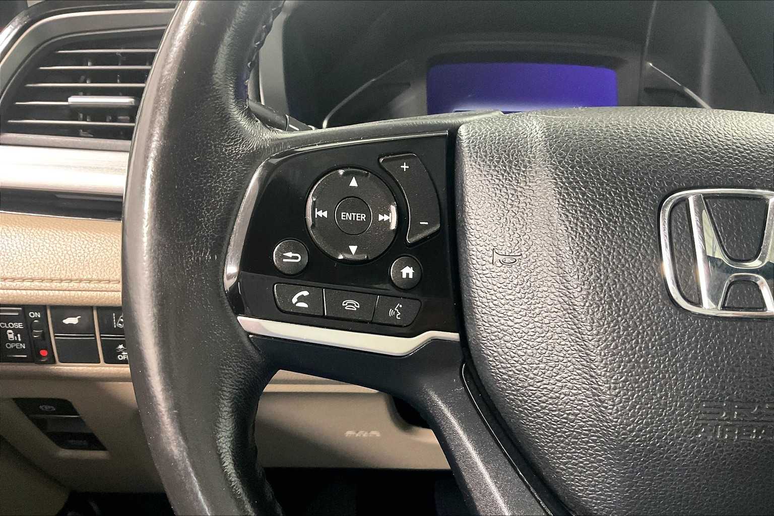 2018 Honda Odyssey Elite - Photo 24