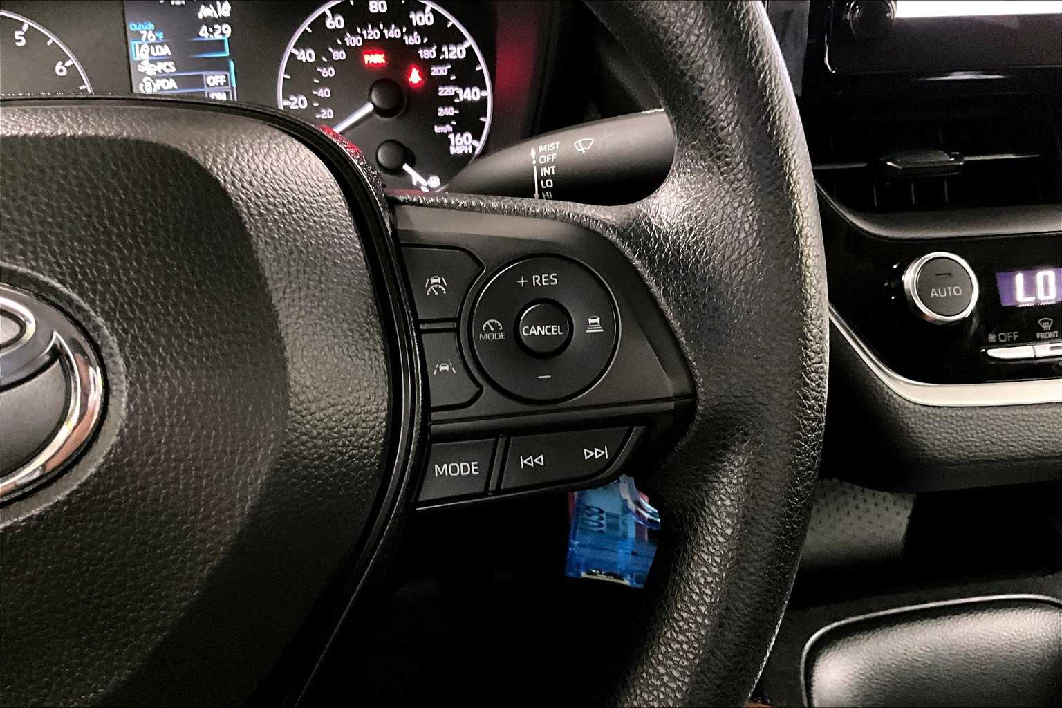 2024 Toyota Corolla LE - Photo 21