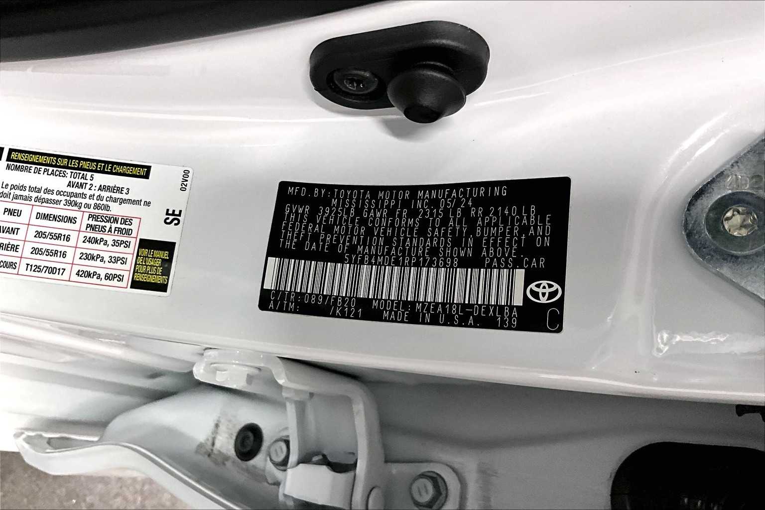 2024 Toyota Corolla LE - Photo 30