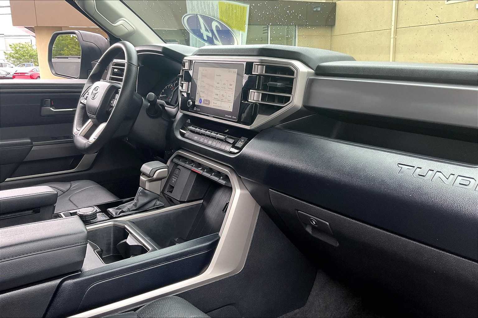 2024 Toyota Tundra SR5 - Photo 14