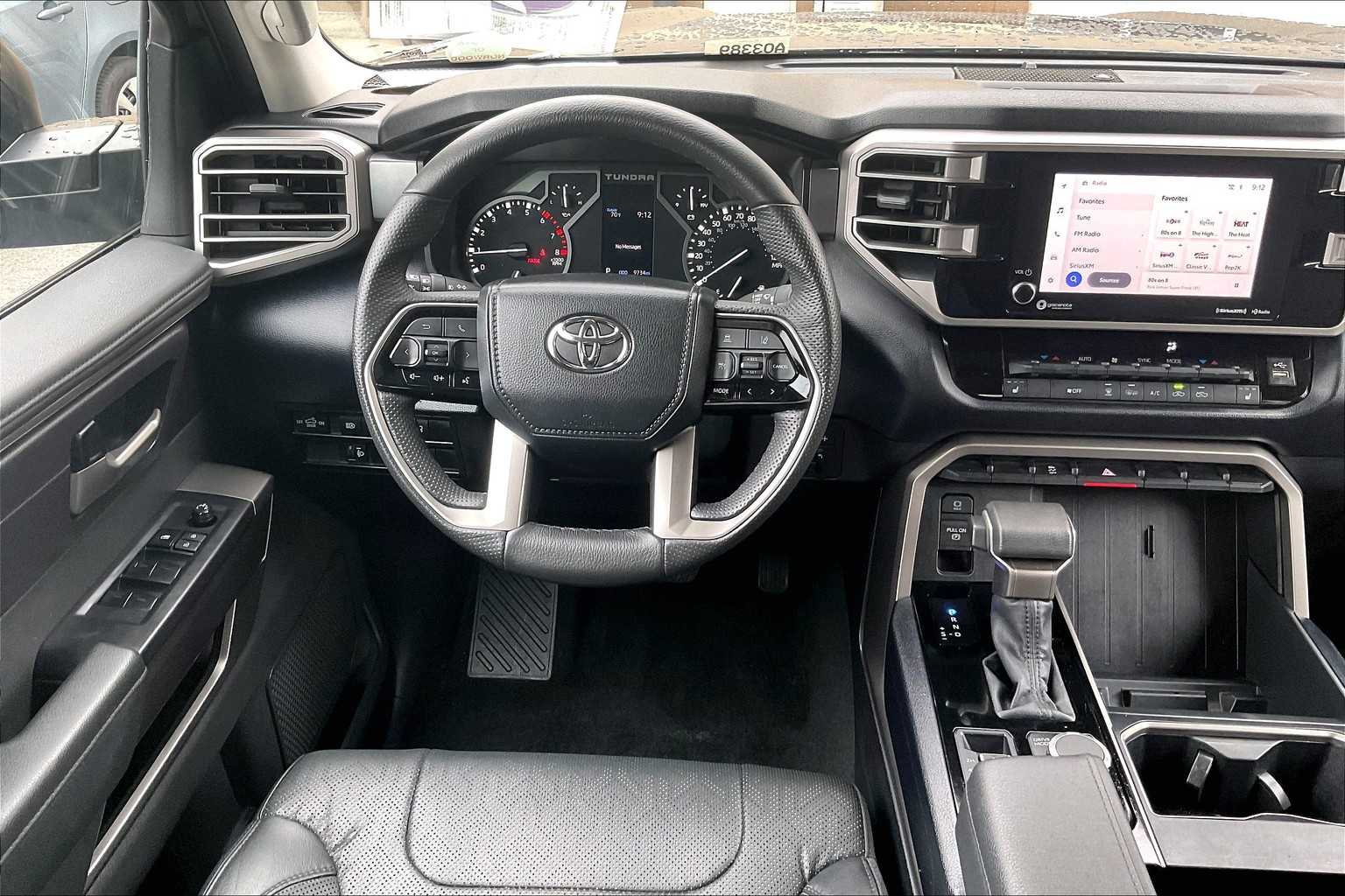 2024 Toyota Tundra SR5 - Photo 17