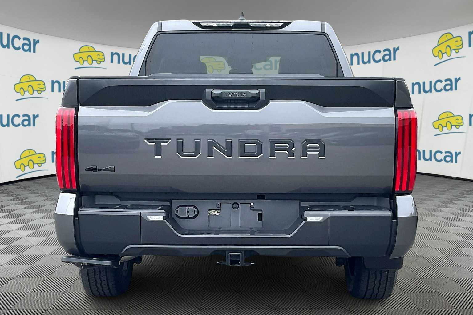 2024 Toyota Tundra SR5 - Photo 5