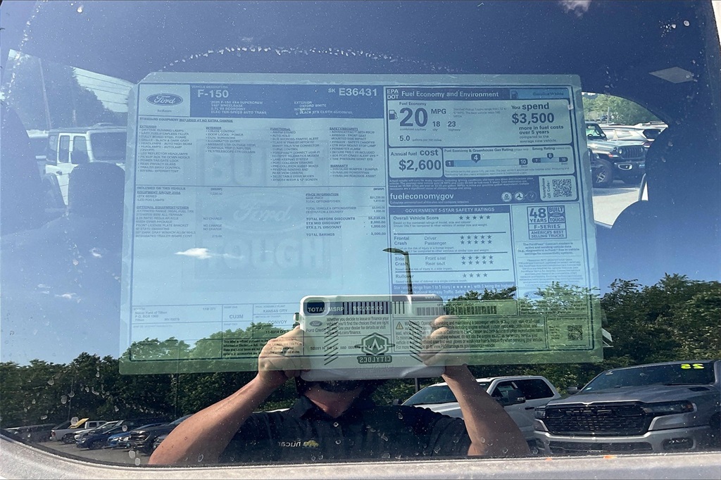2025 Ford F-150 STX - Photo 17