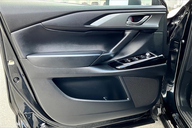 2023 Mazda CX-9 Touring - Photo 9