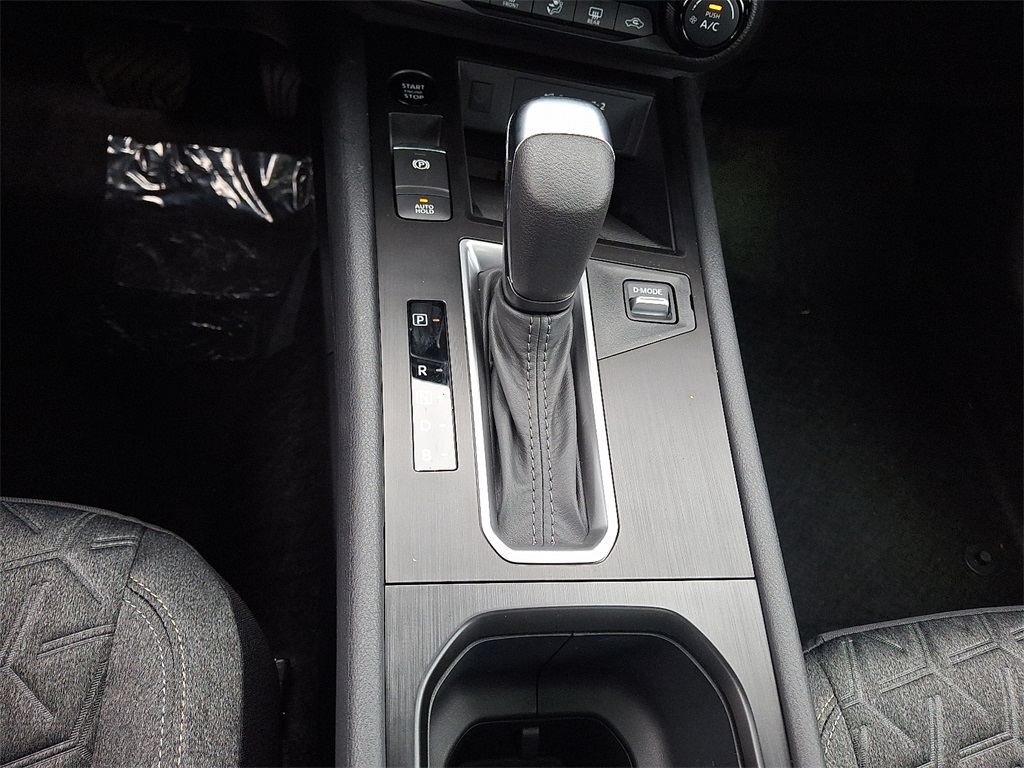 2026 Nissan Kicks SV - Photo 11