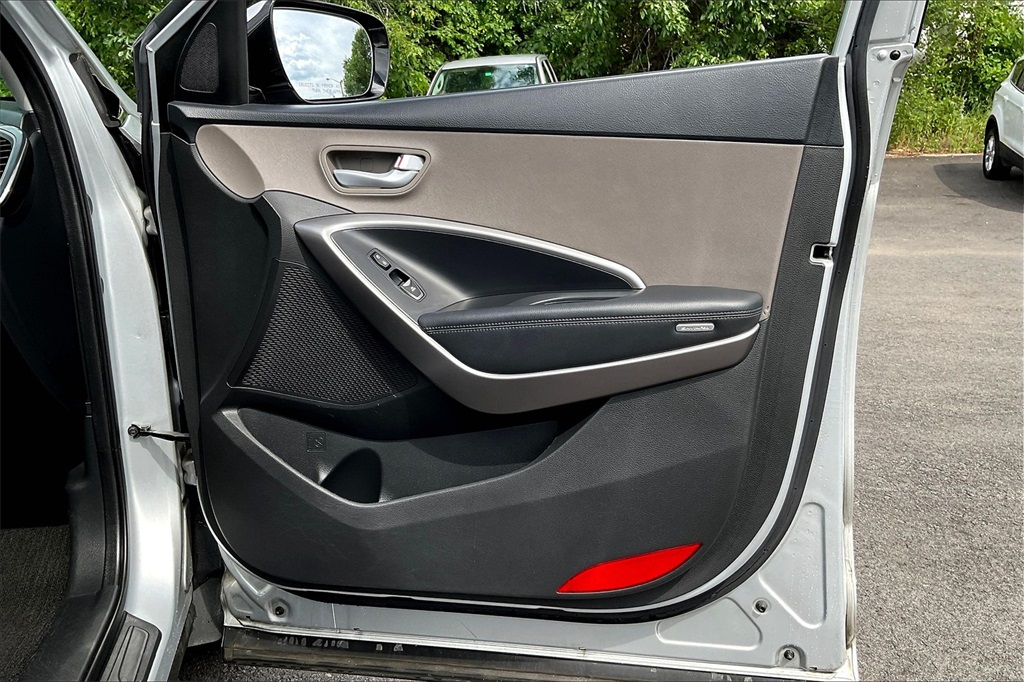 2015 Hyundai Santa Fe Sport 2.0T - Photo 25