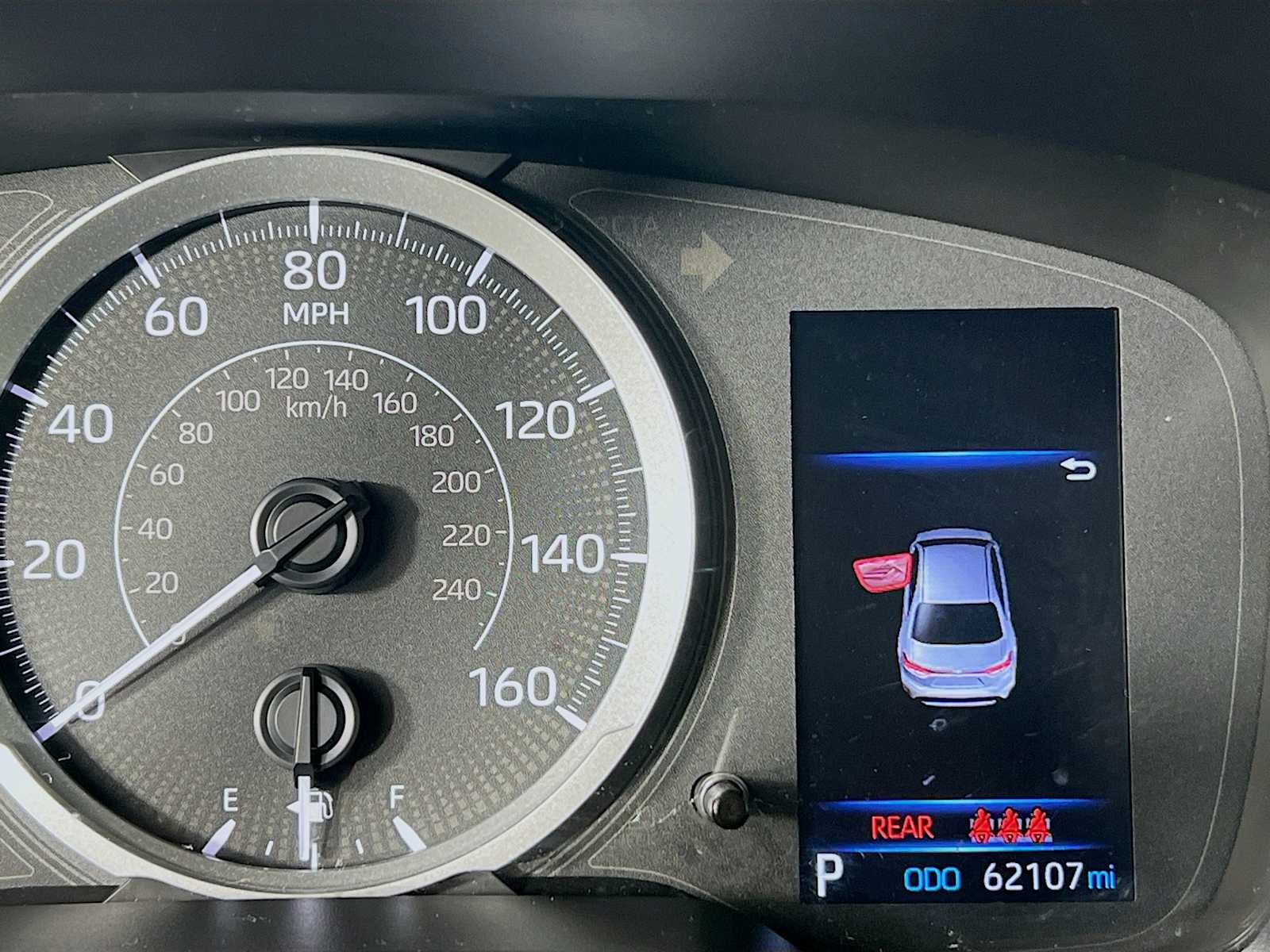 2022 Toyota Corolla LE - Photo 12