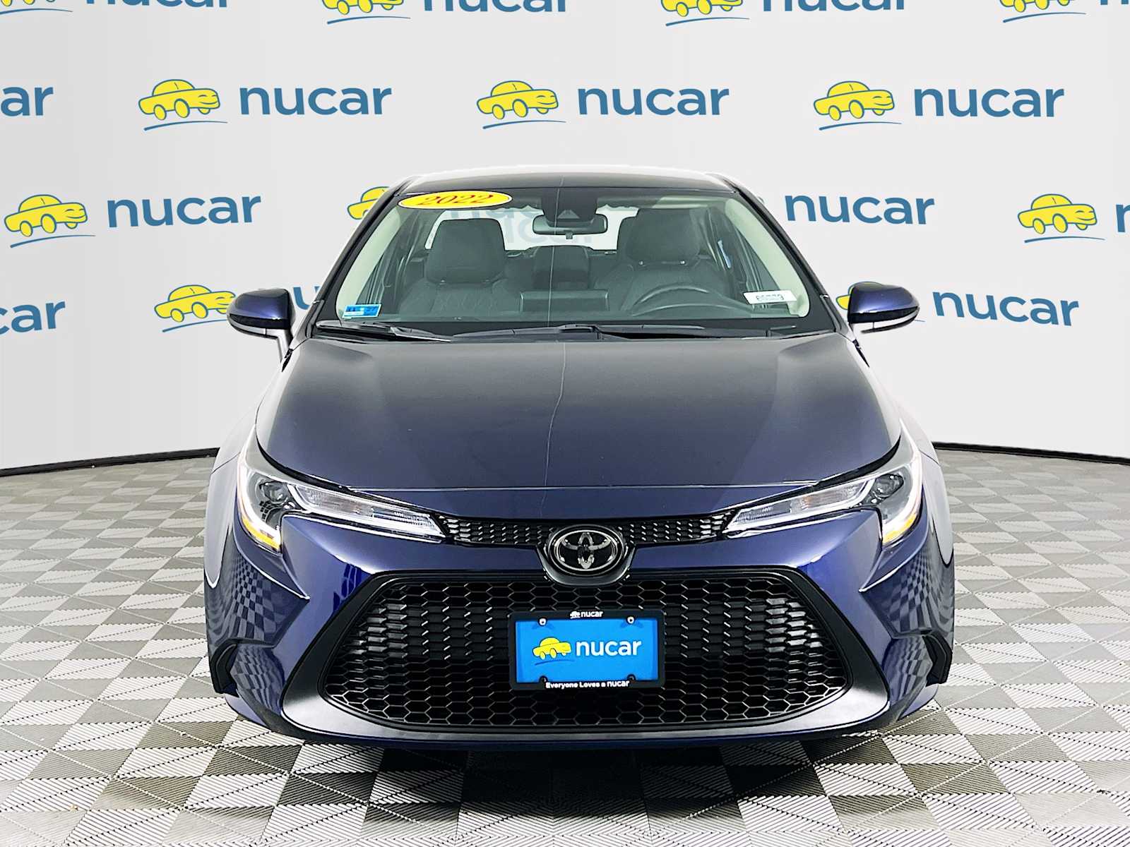 2022 Toyota Corolla LE - Photo 2