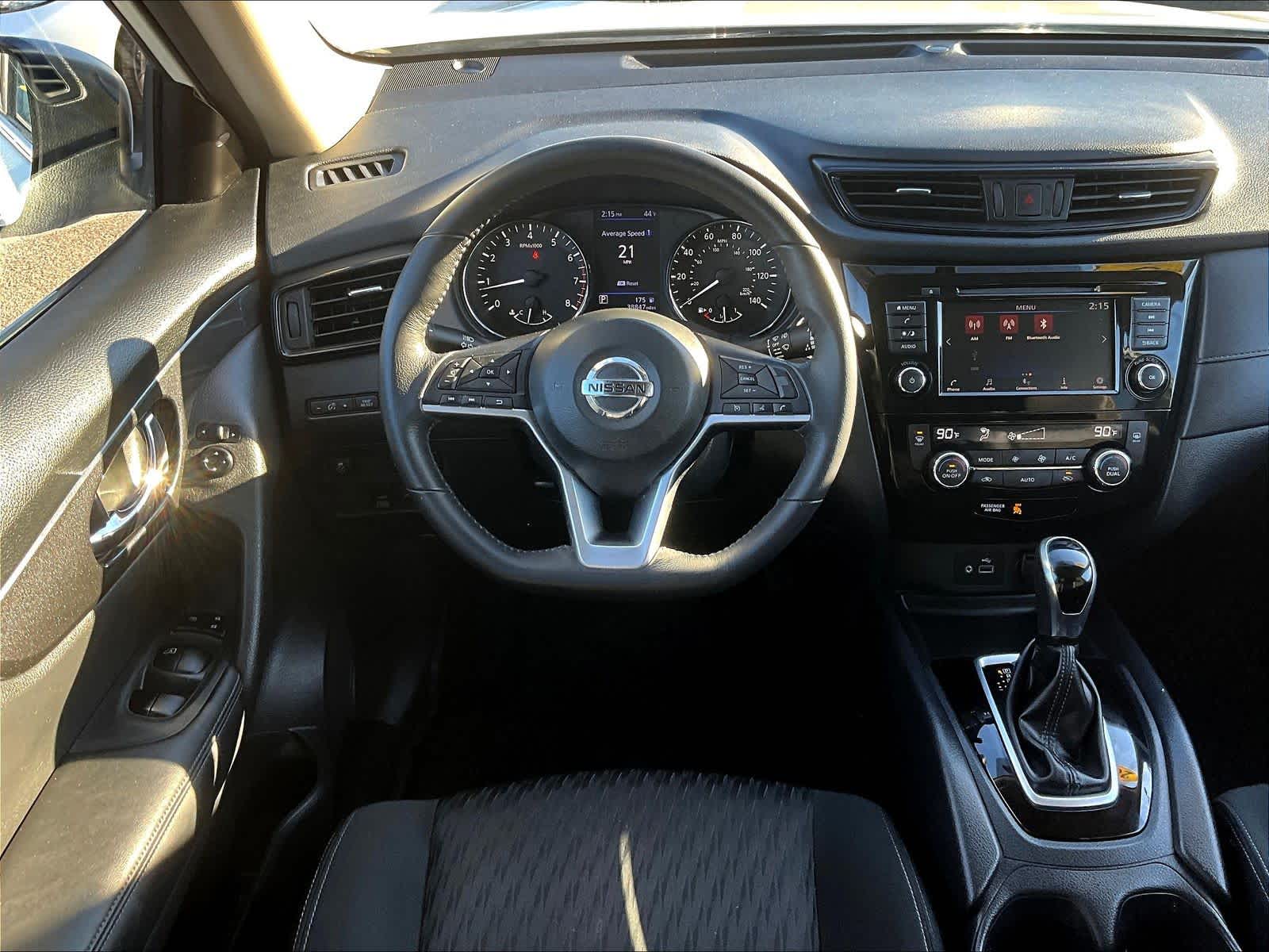 2018 Nissan Rogue SV - Photo 17