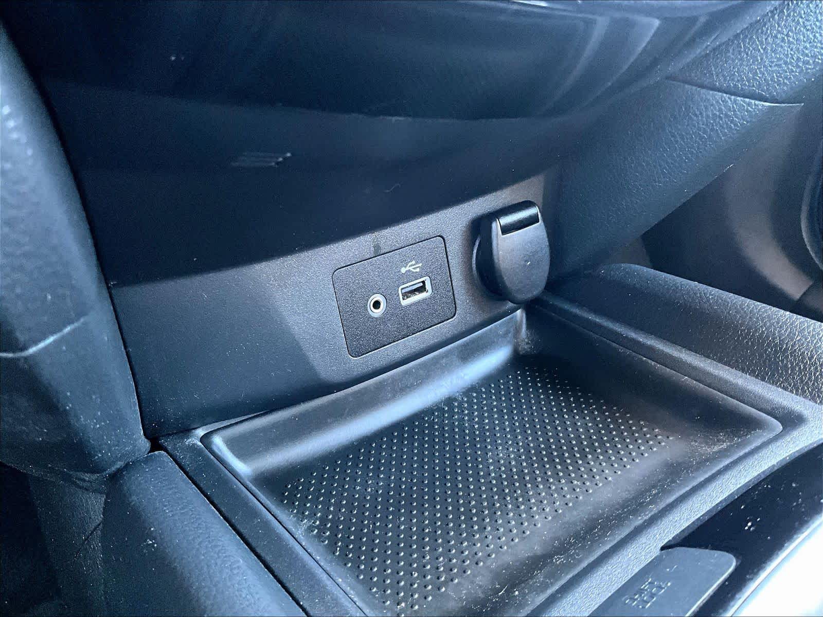 2018 Nissan Rogue SV - Photo 25