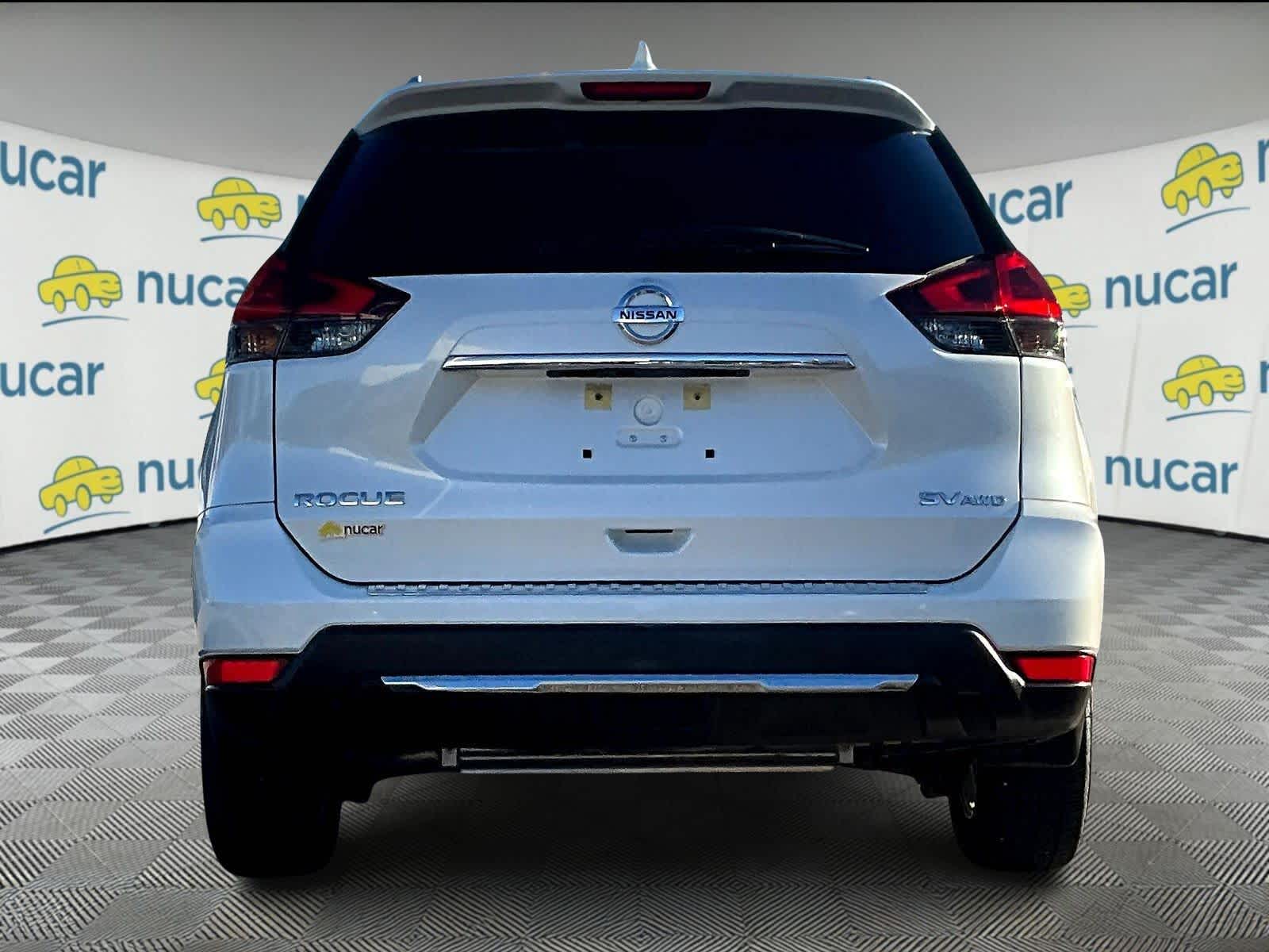 2018 Nissan Rogue SV - Photo 5