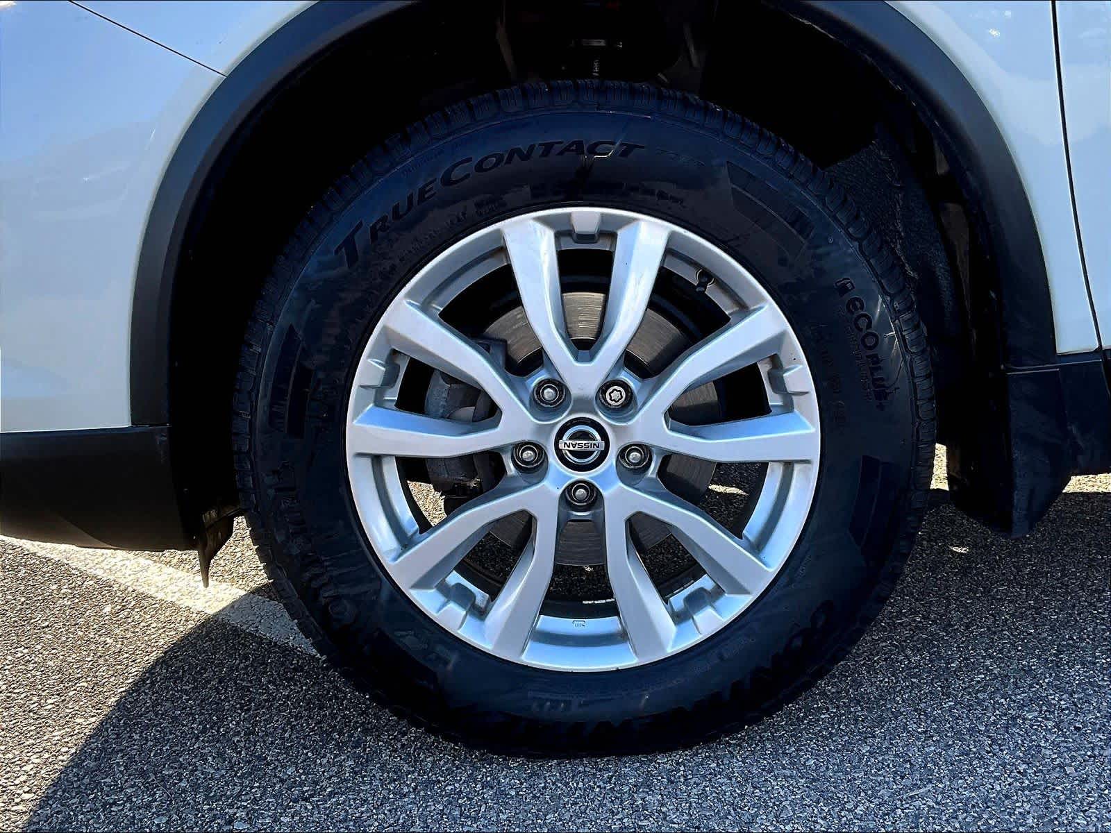 2018 Nissan Rogue SV - Photo 7