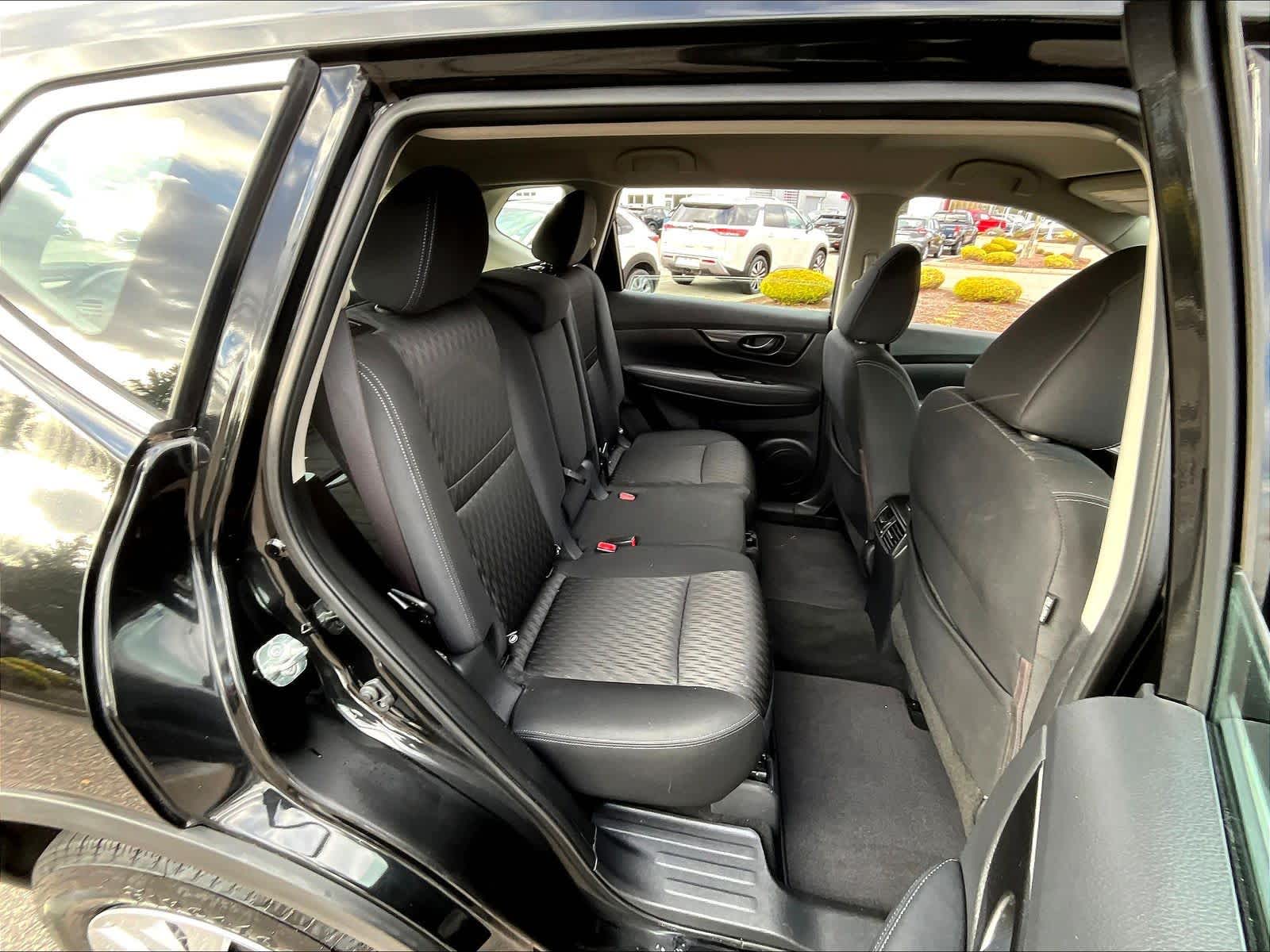 2020 Nissan Rogue S - Photo 16