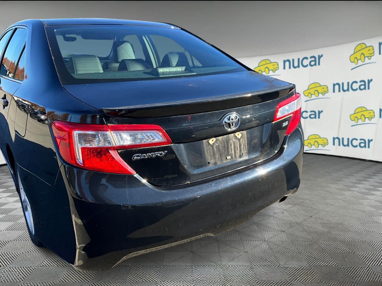 2012 Toyota Camry SE - Photo 3