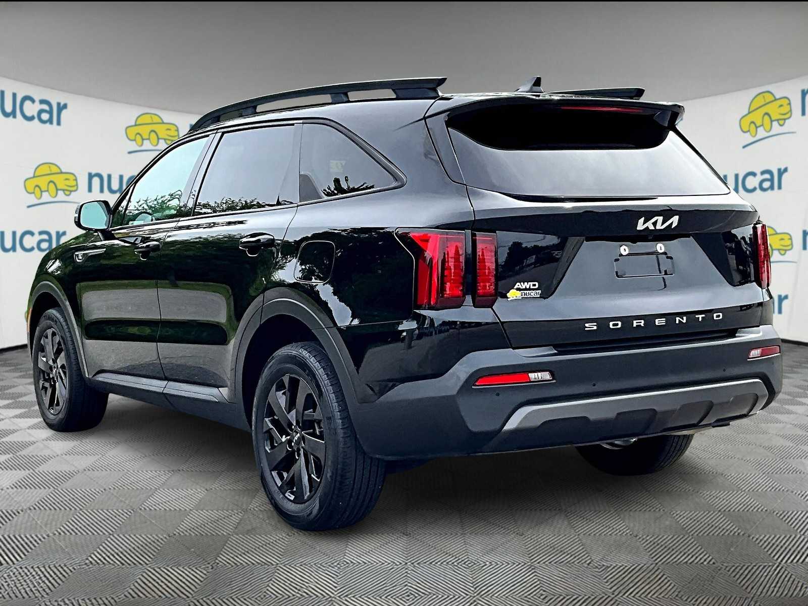 2022 Kia Sorento X-Line S - Photo 4