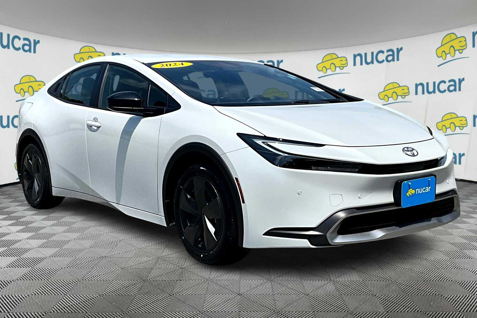 2024 Toyota Prius Prime SE
