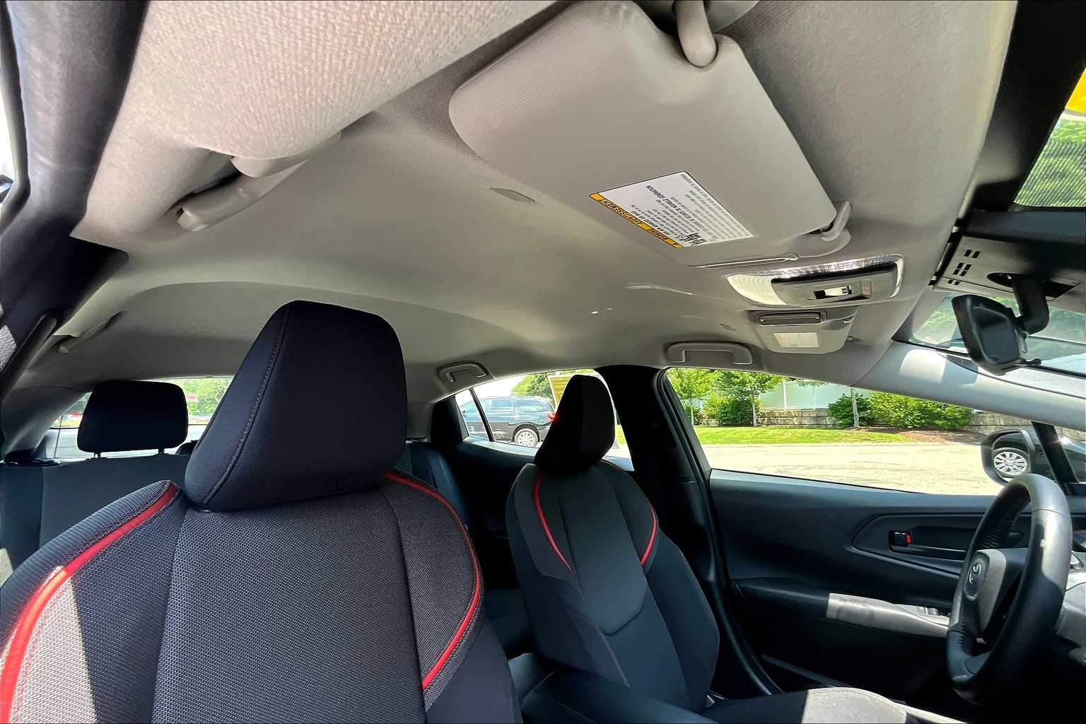 2024 Toyota Prius Prime SE - Photo 22