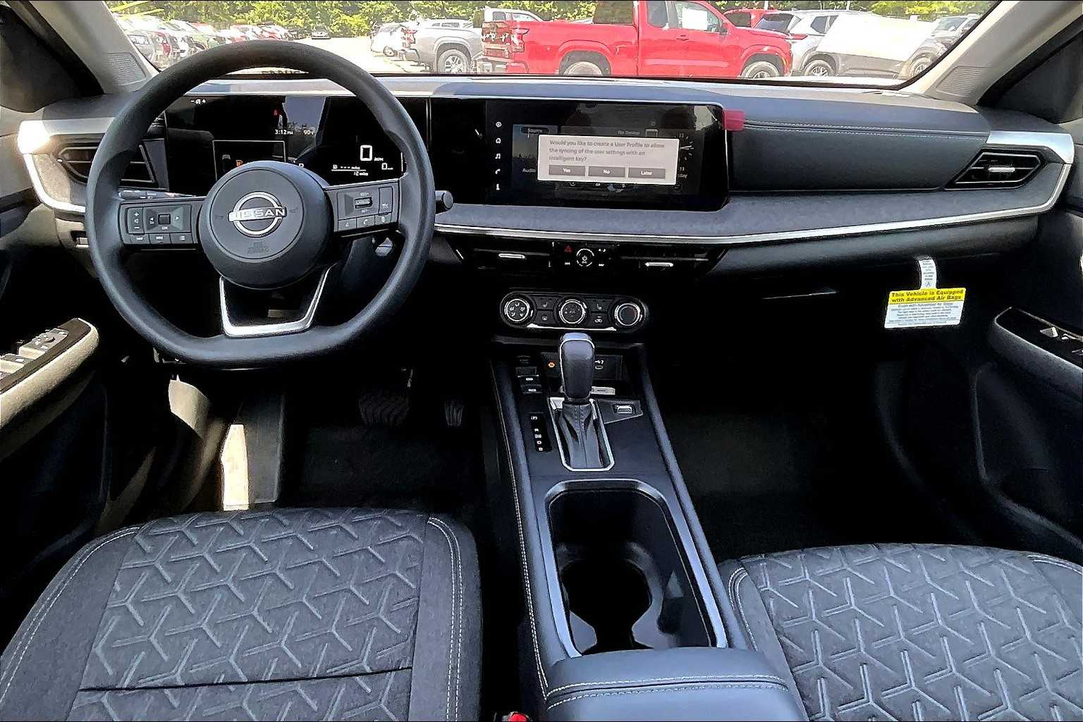 2025 Nissan Kicks SV - Photo 11