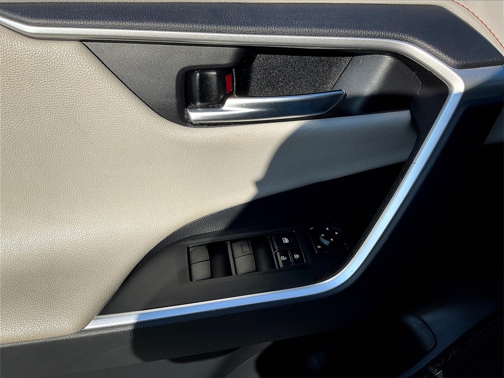 2019 Toyota RAV4 Adventure - Photo 39