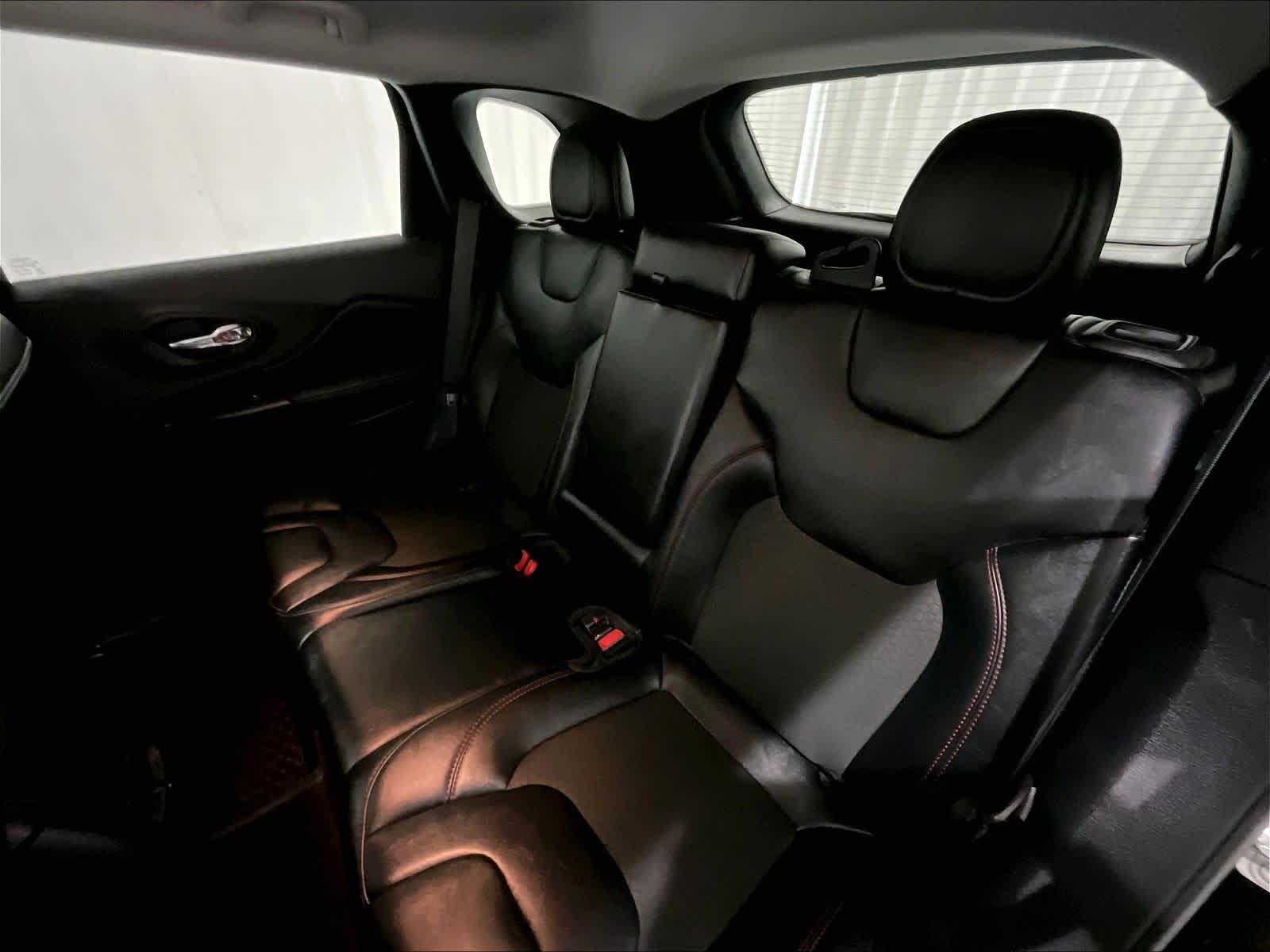 2022 Jeep Cherokee Trailhawk - Photo 15