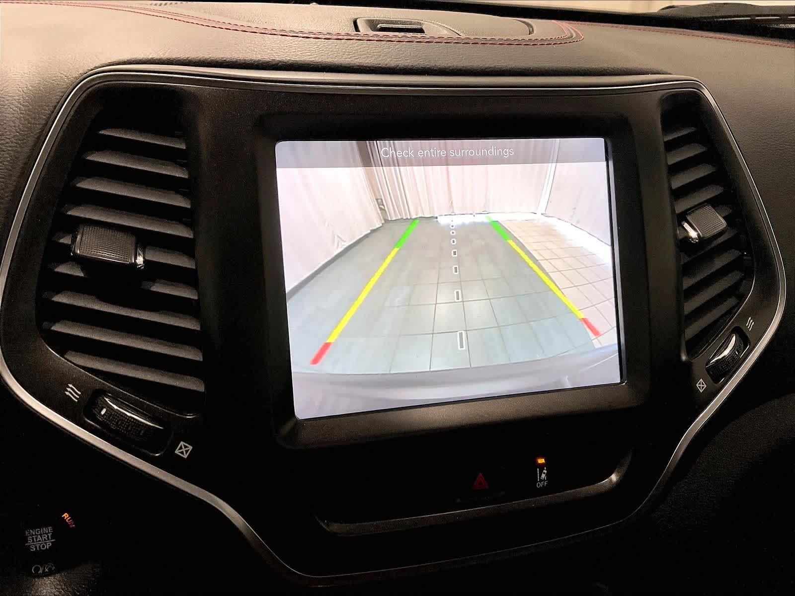 2022 Jeep Cherokee Trailhawk - Photo 19