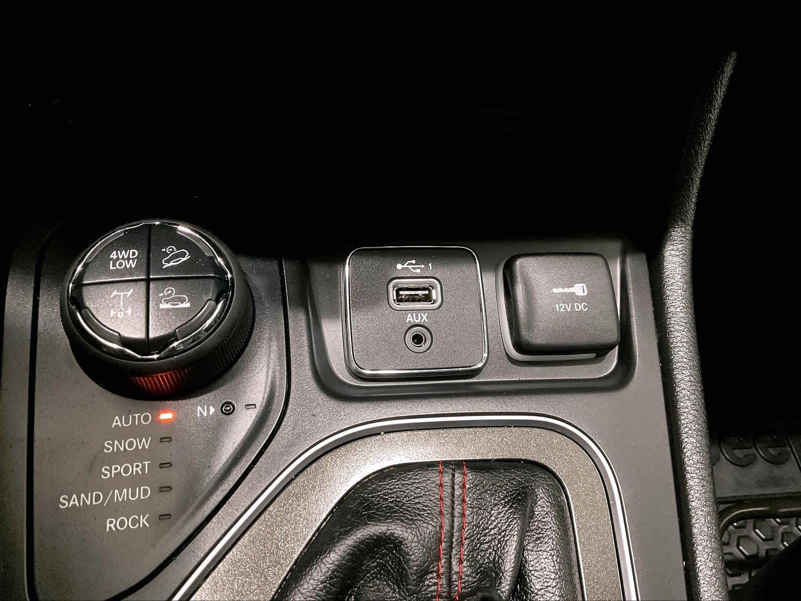 2022 Jeep Cherokee Trailhawk - Photo 26