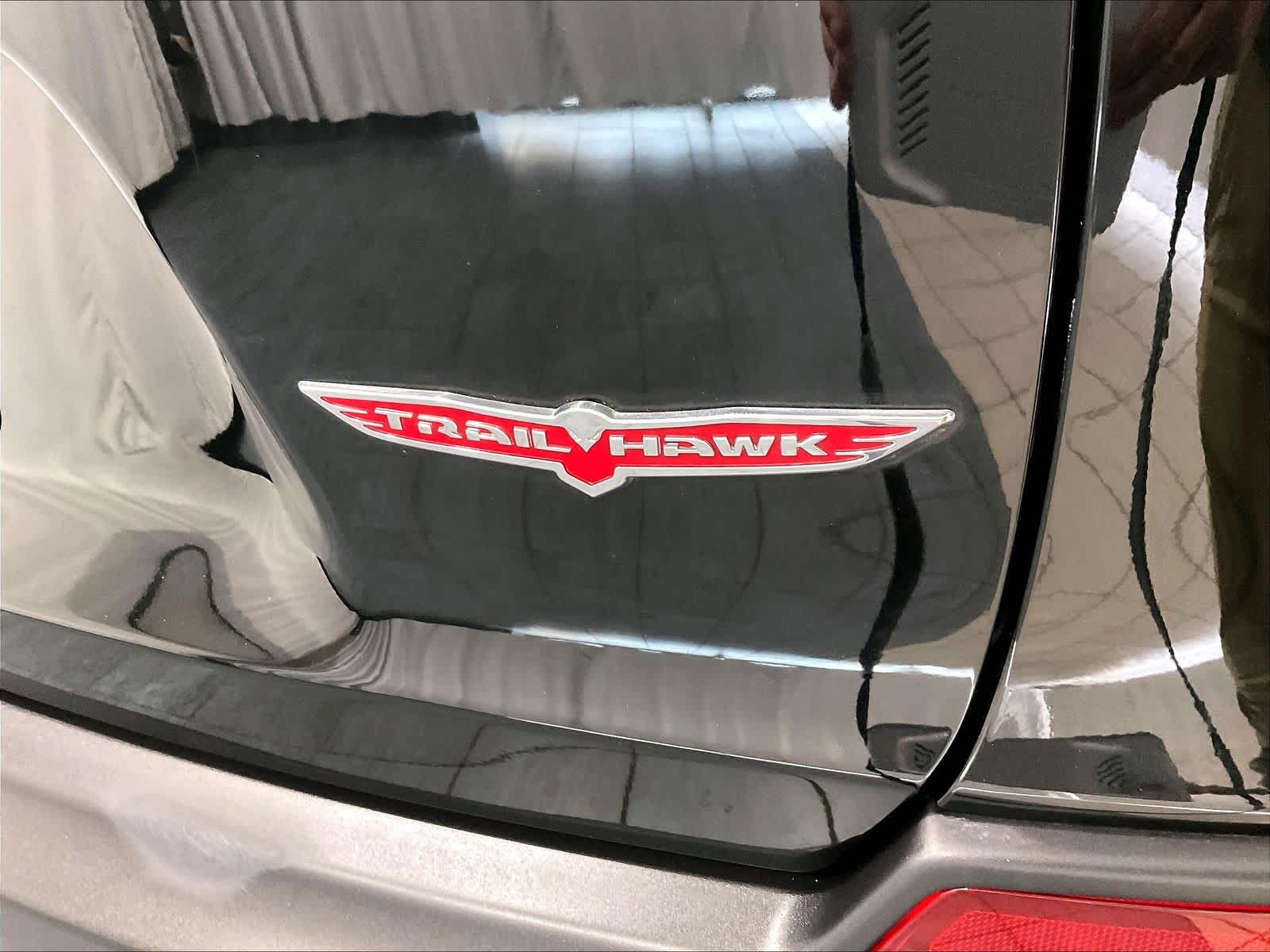 2022 Jeep Cherokee Trailhawk - Photo 28