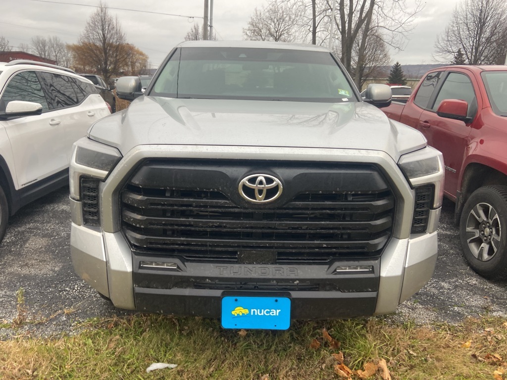2024 Toyota Tundra SR5 - Photo 2